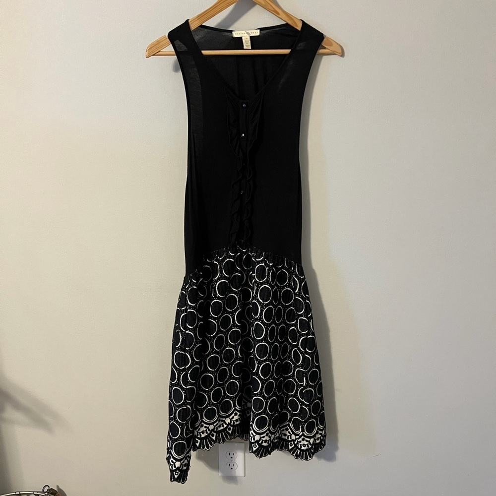 Vintage Anthropologie Weston Wear Black & Ivory Embroidered Lace Dress | Size 6